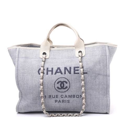 bolsa chanel deauville canvas|Chanel deauville.